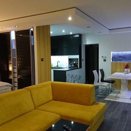 Apartman Sofia Veľký Slavkov Eksteriør billede